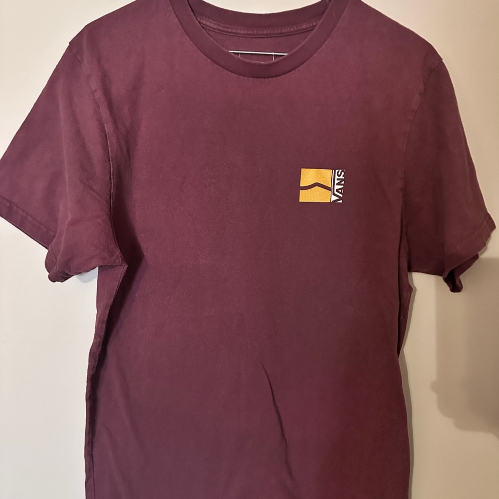 Vans Medium Maroon T-Shirt 100% Cotton